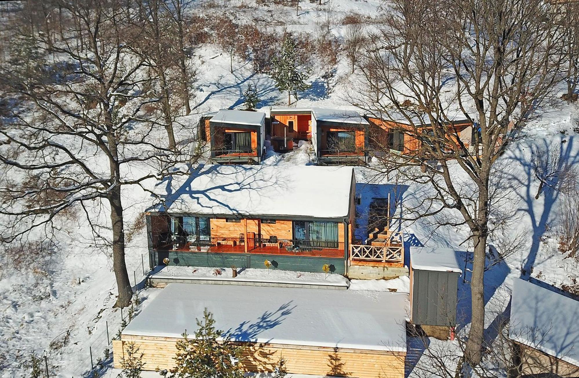 Kub House Village Slanic Moldova Ngoại thất bức ảnh